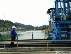 Ini Alasan Investor RI Lebih Suka Bangun Listrik Batu Bara Ketimbang Tenaga Air