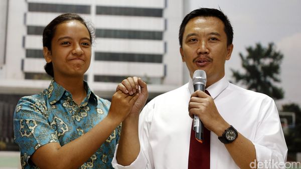 Menpora Ingin Angkat Gloria Jadi Duta Kemenpora