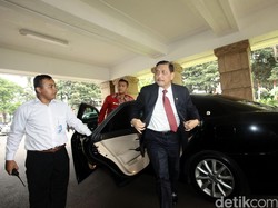 Luhut Tegur Saudi Aramco Karena Tak Serius Garap Kilang di RI