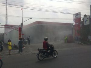 Tangki Pendam SPBU di Solo Tersambar Api, 2 Karyawan Terluka Bakar Tangki Pendam SPBU di Solo Tersambar Api, 2 Karyawan Terluka Bakar