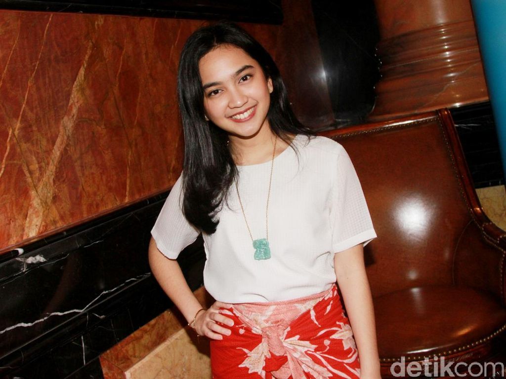 Sudah Lulus Kuliah, Rachel Amanda Lebih Bebas Kembangkan Karier Akting Sudah Lulus Kuliah, Rachel Amanda Lebih Bebas Kembangkan Karier Akting