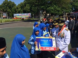 Hadiah Juara MTQ Rp 100 Juta Diserahkan dalam Peringatan HUT RI di NTB