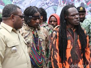 Saat Warga Eks OPM Menyatakan Diri Sebagai Warga Republik Indonesia