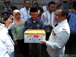 Kisah Imam Penerima Beasiswa Banyuwangi Cerdas