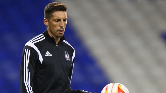 Milan Gaet Sosa dari Besiktas