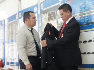 Tentang Pangkat Tituler yang Disandang Brigjen Luhut L Panjaitan