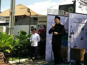 Ridwan Kamil Minta Warga Bandung Tiap Jumat Naik Angkot
