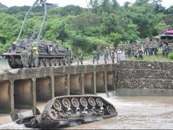 Panser Terguling ke Sungai, 3 Tentara Taiwan Tewas