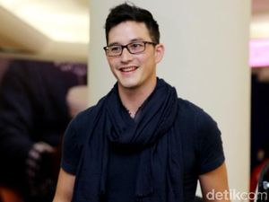 Sudah Bercerai, Mike Lewis Masih Akrab dengan Tamara Bleszynski