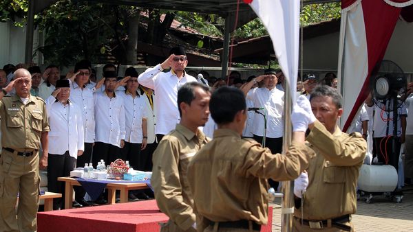 Upacara Peringatan HUT RI di DPP PKS