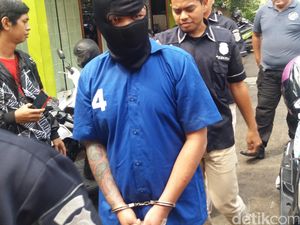 Pria Mabuk Rampas HP, Tusuk 4 Orang dan Tewaskan Seorang di Melawai