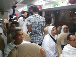 Jemaah dari Madinah dan Haji Khusus Berdatangan, Makkah Mulai Ramai