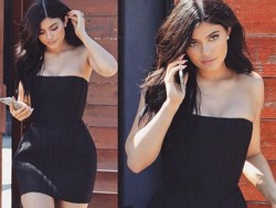 Hot in Black! Gaya Seksi Kylie Jenner Saat Bertamu ke Markas Snapchat