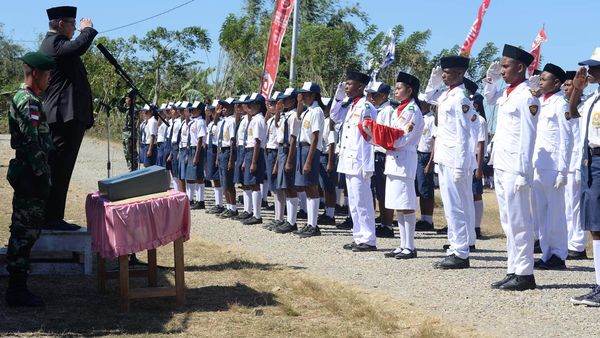 Mendes Rayakan HUT RI di Perbatasan