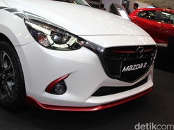 Percantik Tampilan Mazda2 dengan Aksesori Resmi