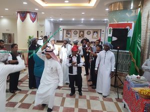 Purnama dan Tarian Seruling Sambut Jemaah Indonesia Pertama di Makkah