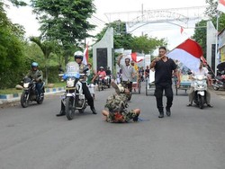 Kopka Bagio Jungkir Balik Peringati HUT RI Sejauh 1,5 Km