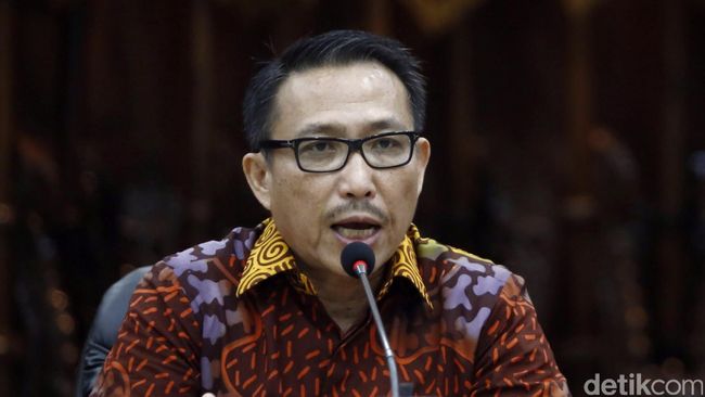 Ketua Komisi III DPR Dukung KPK Usut Kasus Suap di Ditjen Pajak Ketua Komisi III DPR Dukung KPK Usut Kasus Suap di Ditjen Pajak