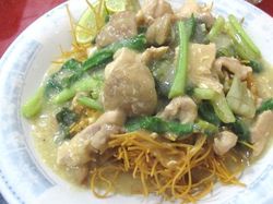 Mie Titi yang Gurih Hangat Ada di 5 Tempat Ini
