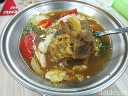 Lapan Duobelas: Slurrpp! Asam Segar Pindang Iga Khas Palembang