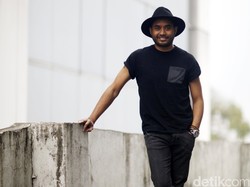 Rayen Pono Bawakan Lagu Gagal Move On Ciptaan Badai