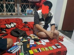 Pelaku Judi Online Dibekuk, Polisi Sita 15 Buku Tabungan dan 25 ATM