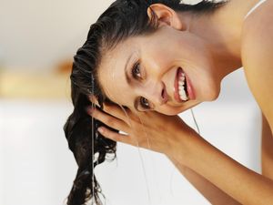 Kena Diabetes Gara-gara Sering Keramas, Mungkinkah? Kena Diabetes Gara-gara Sering Keramas, Mungkinkah?