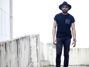 Rayen Pono 5 Tahun Pita Suara Terganggu, Khawatir Berimbas ke Pekerjaan