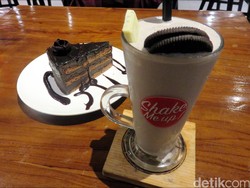 Shake Me Up! : Legitnya Hersheys Cookies Monster dan Choco Devil Cake