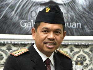 Bupati Purwakarta Lunasi Biaya Kepulangan TKI Overstayer di Arab Saudi