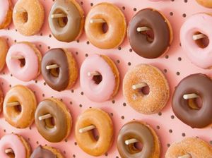 Donat dan Burger Bisa Jadi Pengganti Kue Pernikahan yang Unik (1)