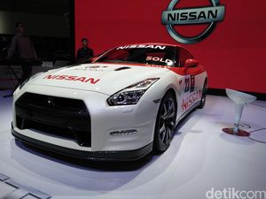 Glek, Bayar Pajak Nissan GT-R Setahun Bisa Buat Beli Motor 250 cc