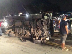 Kecelakaan di Underpass Pondok Indah, Alphard Ringsek