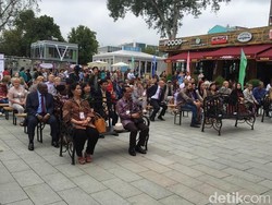 Ratusan Warga Moskow Terpukau Pentas Seni Festival Indonesia 2016