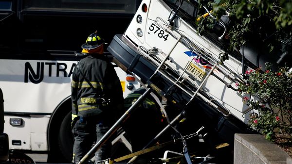 2 Bus Tabrakan di New Jersey