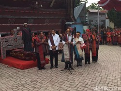 Bupati Samosir: 71 Tahun Kami Menunggu Kedatangan Presiden, Hari Ini Terwujud