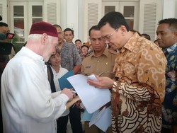 Ahok Tidak Pakai Pengacara Hadapi Sidang Gugatan Cuti Petahana