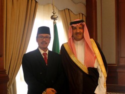 Dubes RI Bahas Perlindungan WNI di Arab Saudi Saat Bertemu Gubernur Madinah