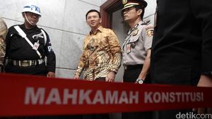 Ahok Ajukan Judicial Review Cuti Petahana