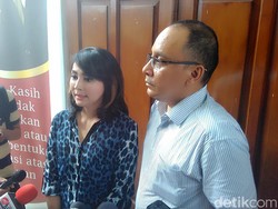 Sandy Tumiwa Gugat Harta ke Tessa Kaunang, Kartika Putri Jauhi Jessica