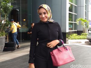 Shinta Bachir Ogah Tanggapi Laporan Robbi Abbas Shinta Bachir Ogah Tanggapi Laporan Robbi Abbas