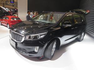 Menguji Keandalan 3 Mobil Kia