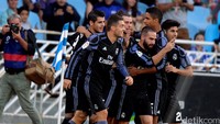 Dengan kemenangan ini, Madrid ada di posisi dua klasemen dengan raihan tiga angka. Sementara itu, Sociedad ada di posisi 19. REUTERS/Vincent West.