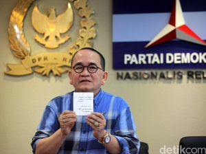 Penuhi Panggilan MKD, Ruhut Diperiksa Terkait Cuitan di Twitter Penuhi Panggilan MKD, Ruhut Diperiksa Terkait Cuitan di Twitter