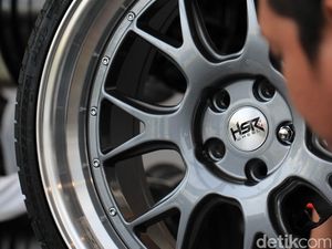 Ban Tertipis di Indonesia