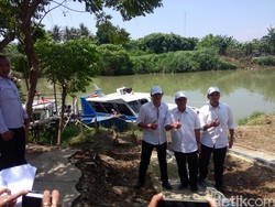 Menristek Dikti Kunjungi Bengkel Kapal Pelat Datar Inovasi Anak Bangsa