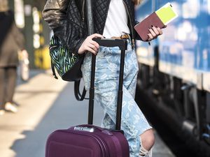 5 Kesalahan yang Sering Dilakuan Saat Mengepak Isi Koper Kabin 5 Kesalahan yang Sering Dilakuan Saat Mengepak Isi Koper Kabin