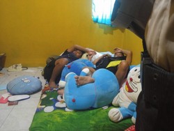 Polwan Demak Kaget Pergoki Pasangan Pria di Kamar Kos Wanita
