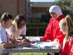 Cetak Wartawan Pemula, Sekolah di Sydney ini Ajarkan Jurnalistik Sejak Kelas 9
