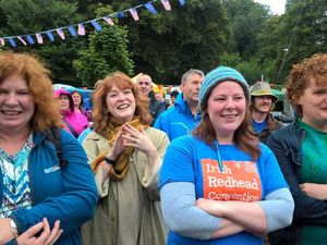 Ribuan Traveler Berambut Merah Berkumpul di Irlandia, Ada Apa?